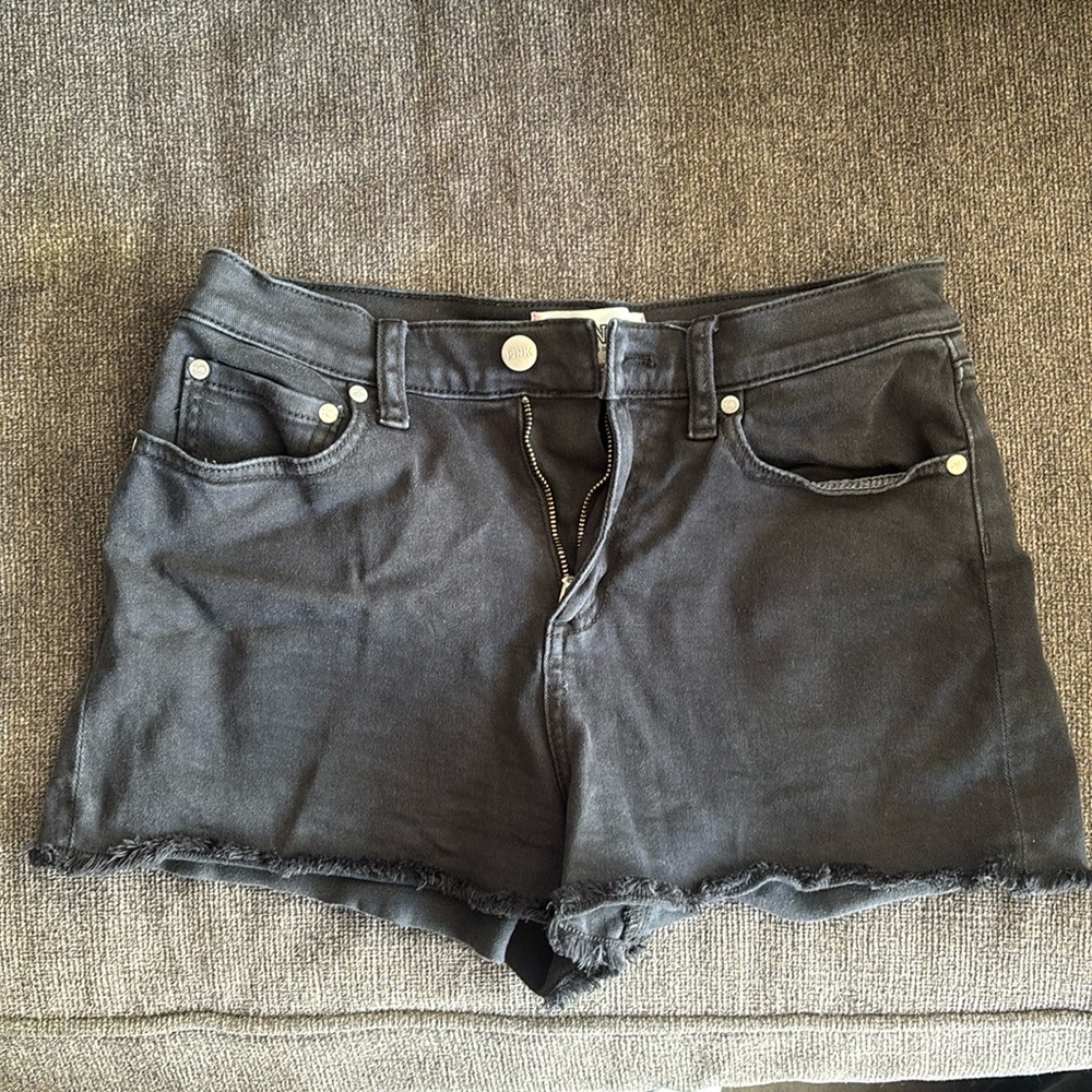 Pink shorts black size 4